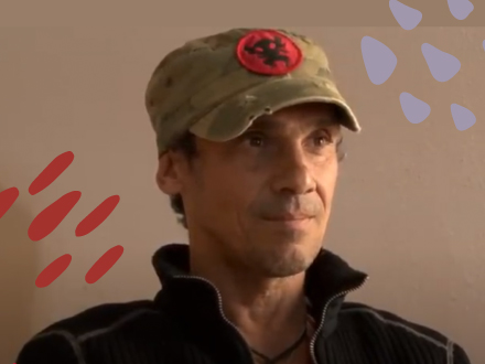 Mechi Mariani entrevistando a Manu Chao, producción audiovisual